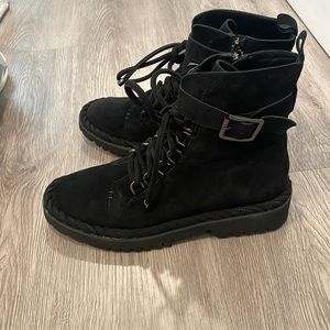 🆕 NWOT Vince Camuto Ruenalee Boots Womens 11 med/EU 41